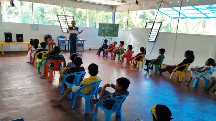 A founder-led session at Yen's World School